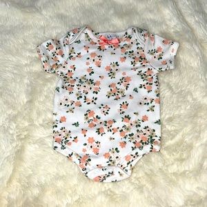 Nicole miller baby tee 6-9m